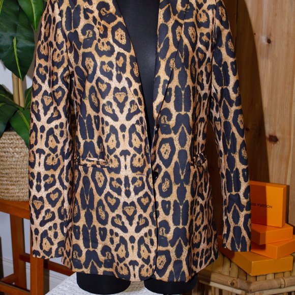 Leopard Blazer - Picture 2 of 3